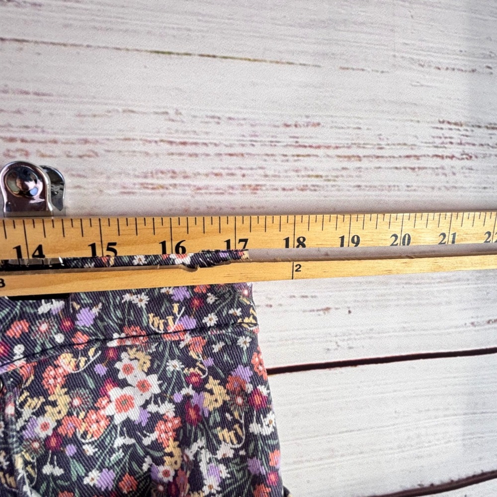 Vintage Maximalist Ditsy Floral Denim Shorts 16 Purple Stretch Cotton Cottage - Picture 7 of 11